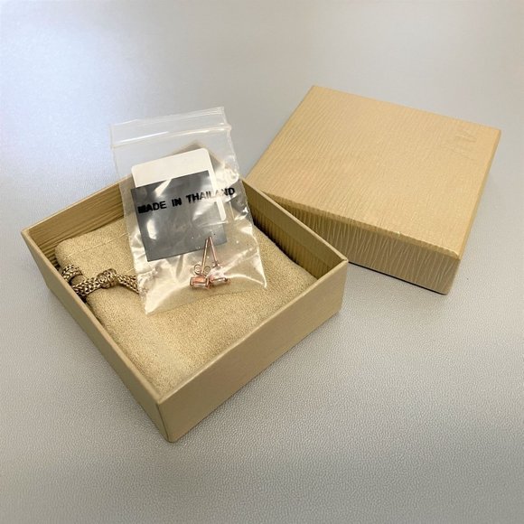 Bella Luce Diamond Simulant 2.00ctw 5x5mm Princess Cut SS Rose Stud Earrings NIB - Picture 3 of 10